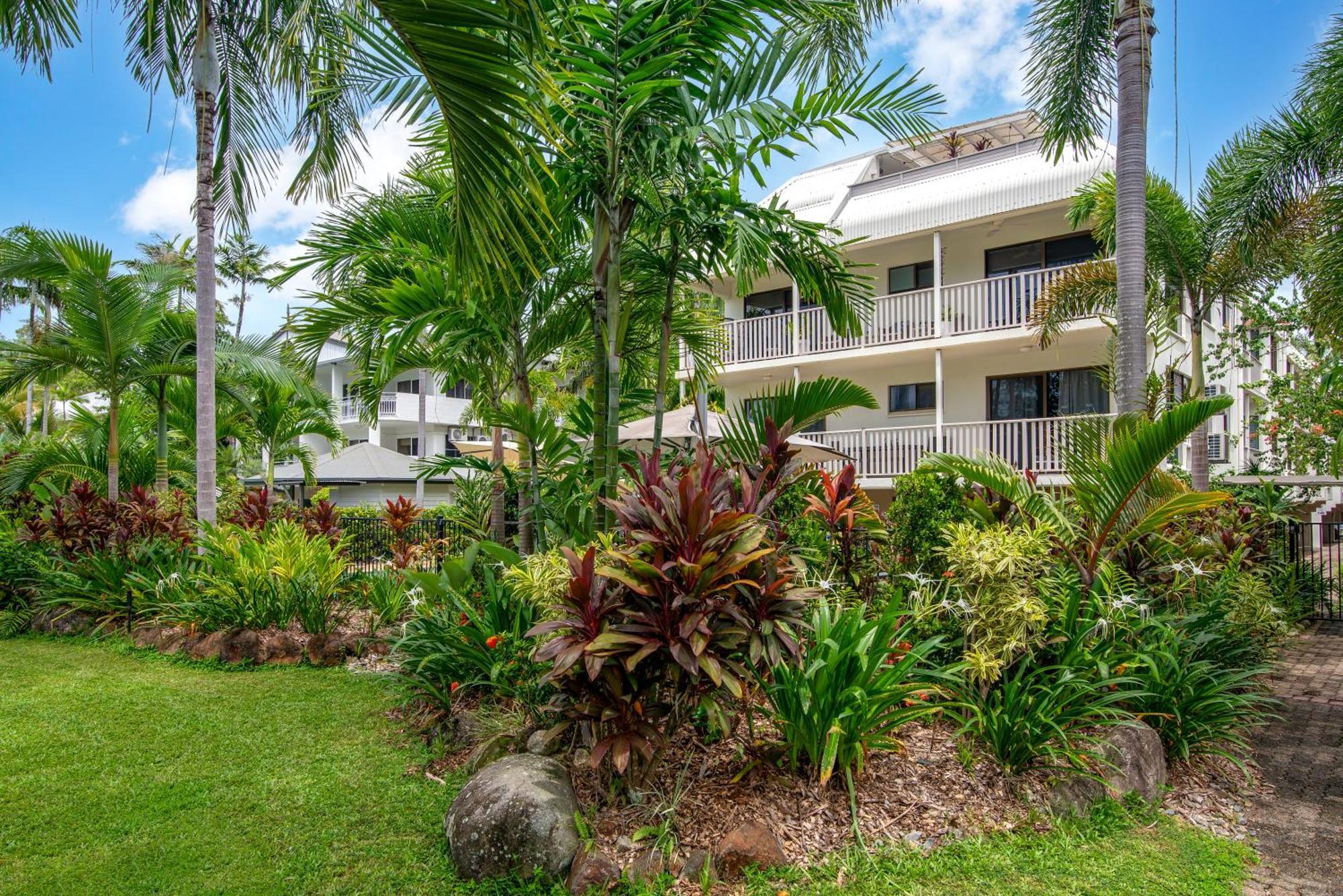 Tropical Reef Apartments Port Douglas Esterno foto